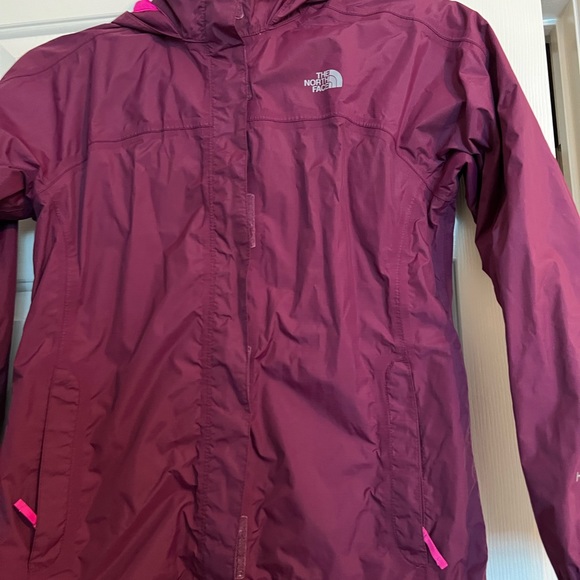 NorthFace Rain jacket - Picture 2 of 6